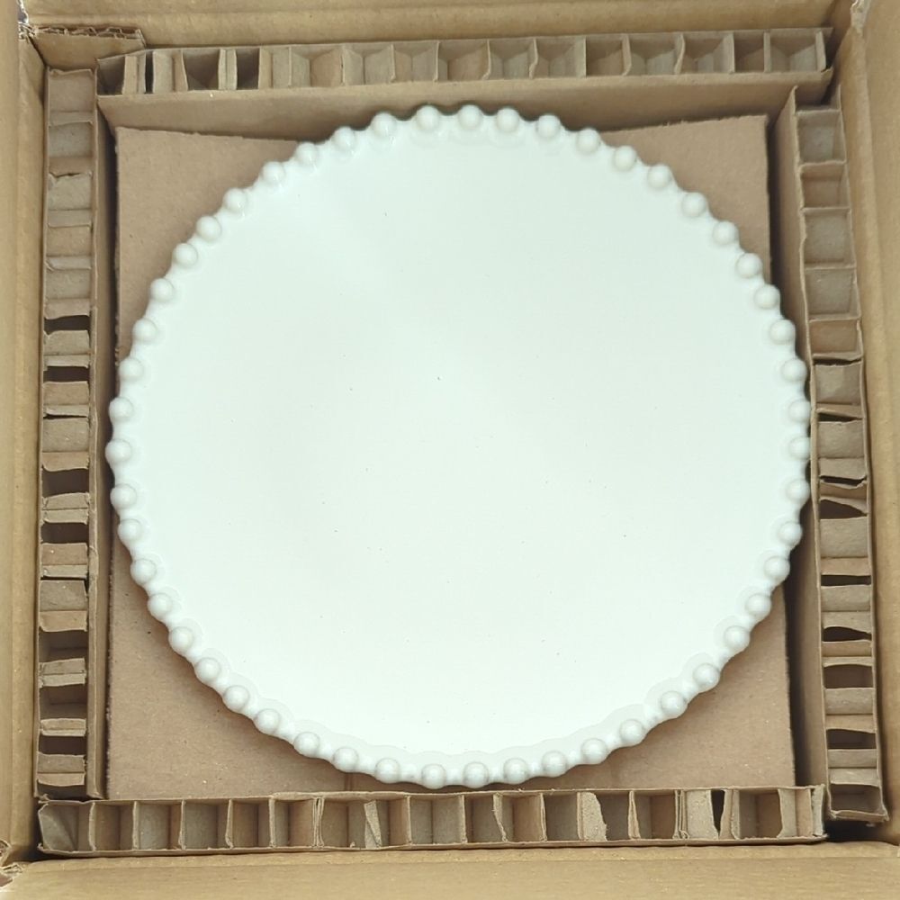 New In Box Pearl White Dinnerware